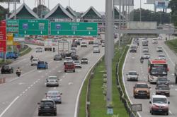 PLUS is now trialing credit and debit card toll payments at the Penang Bridge