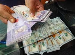 Extended ringgit fall to impact forex reserves